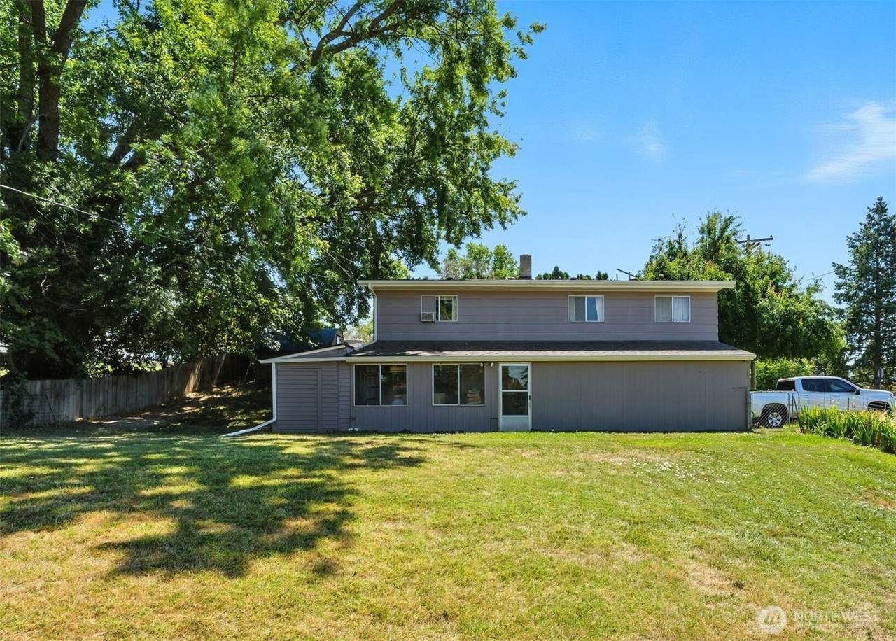 960 Brickner Rd - Photo 1