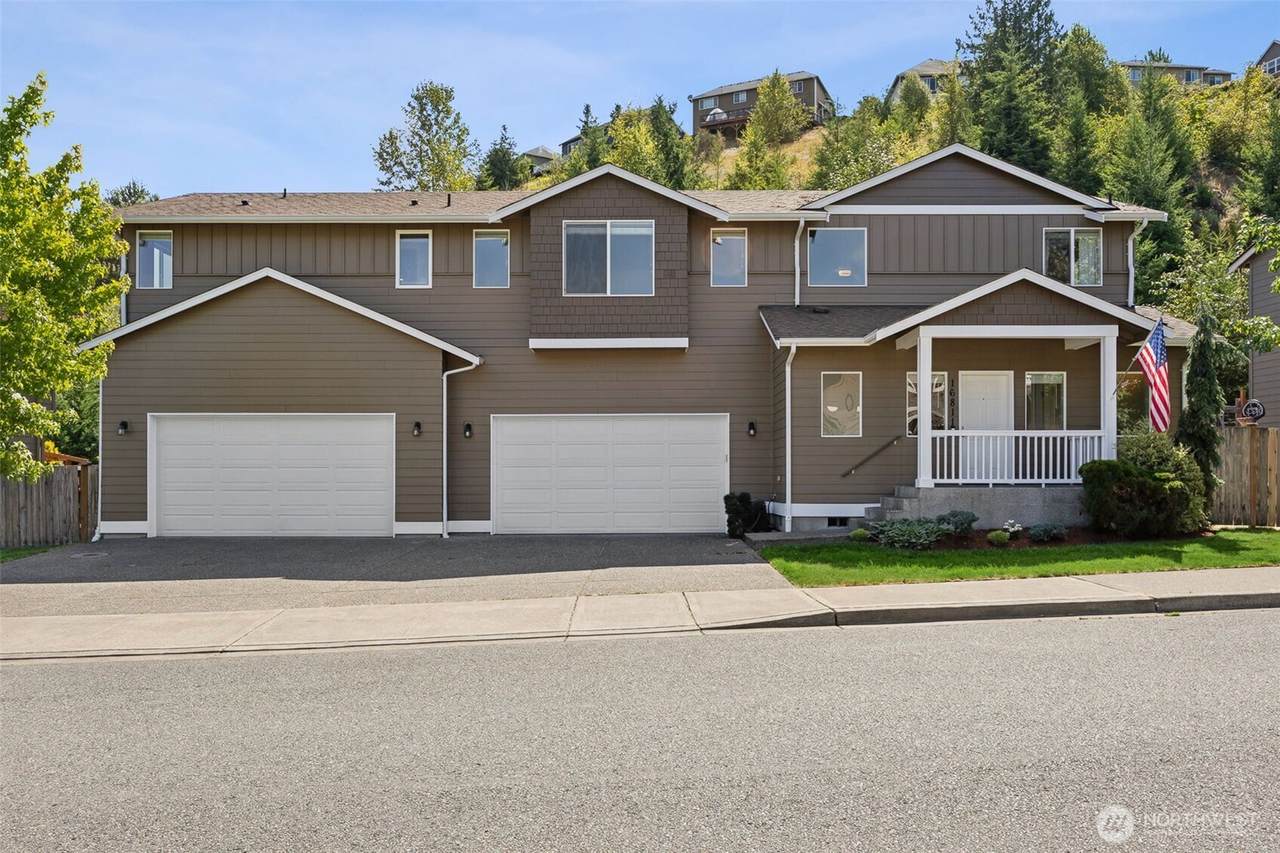 16811 West Hill Drive - Photo 1