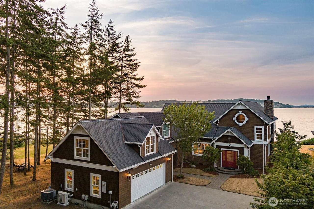 670 Indian Hill Road - Photo 1