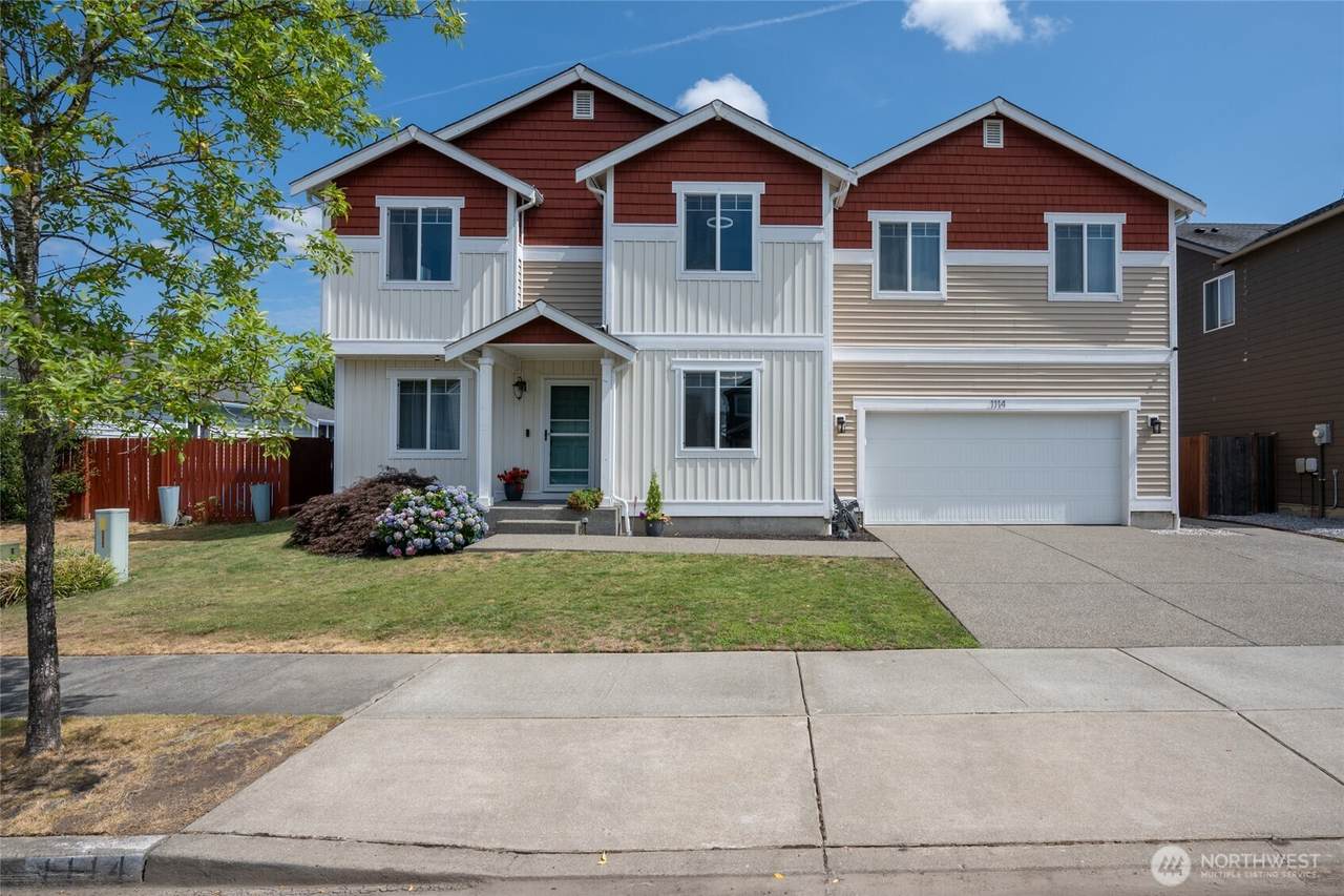 1114 Ross Avenue - Photo 1