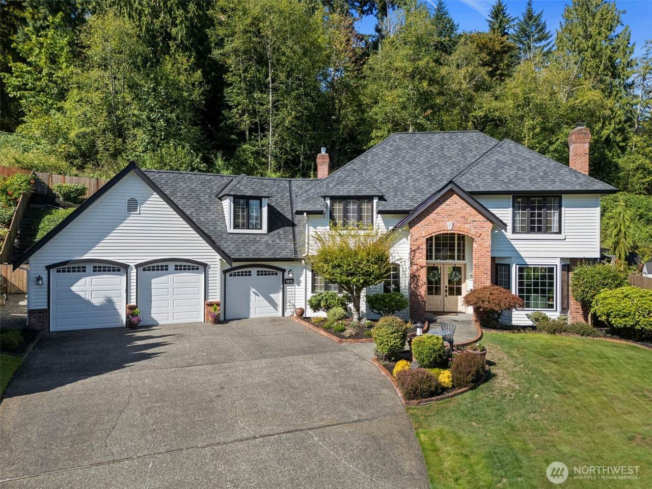 1812 28th Street - Photo 1