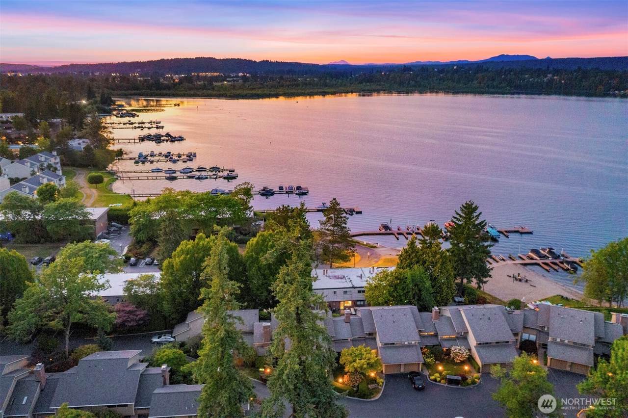 17517 38th Court - Photo 1