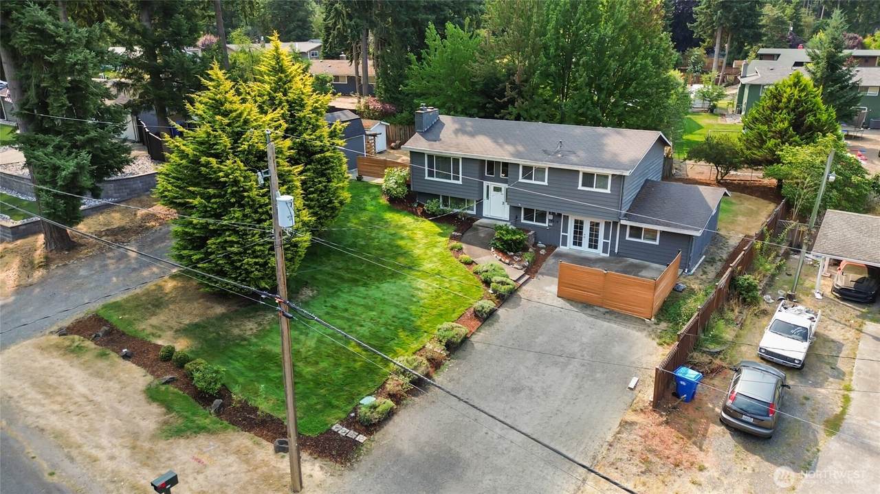 9418 116th Street - Photo 1