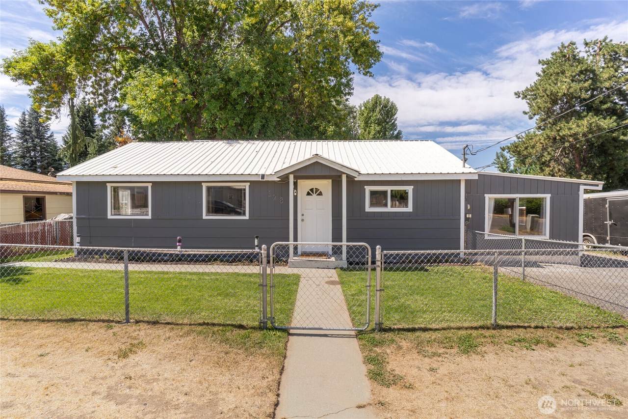 128 June Avenue - Photo 1