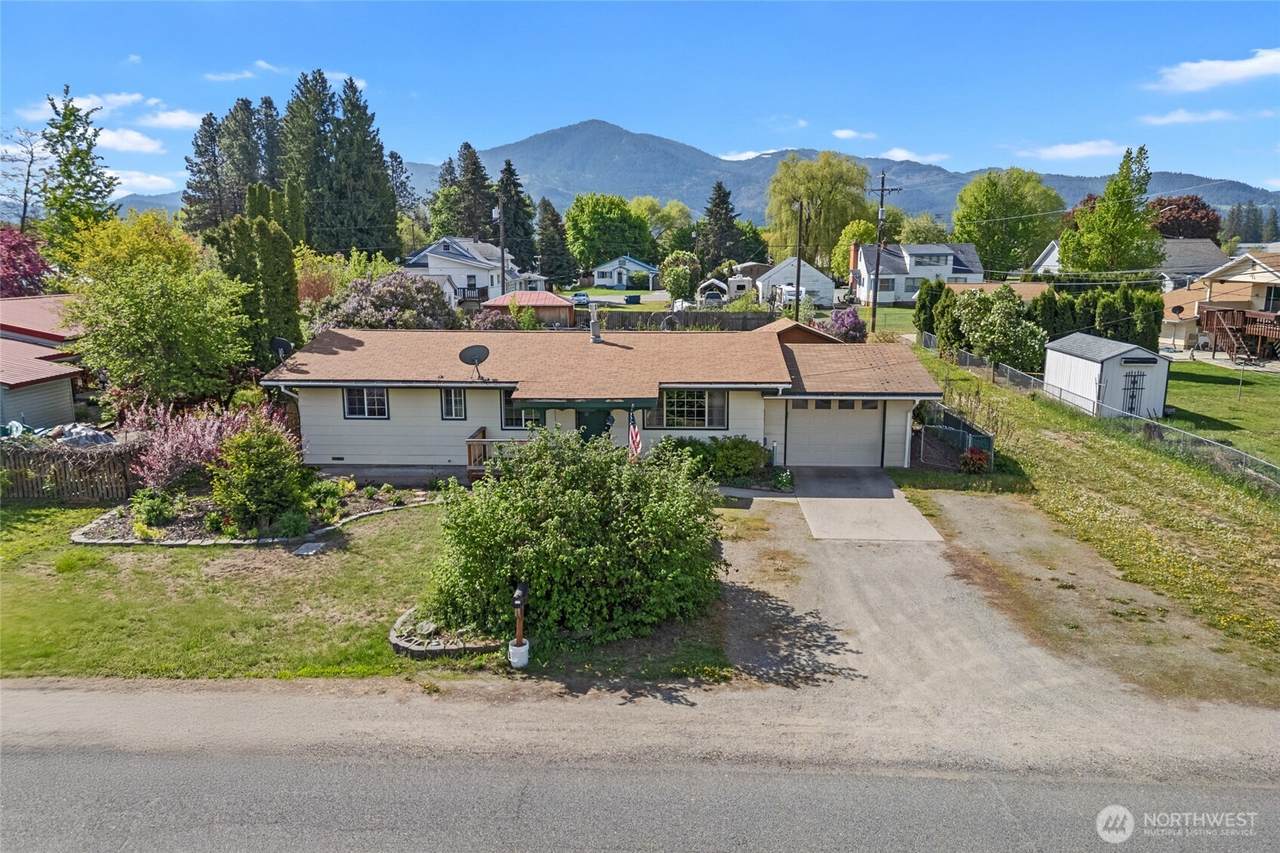 150 9th Avenue - Photo 1