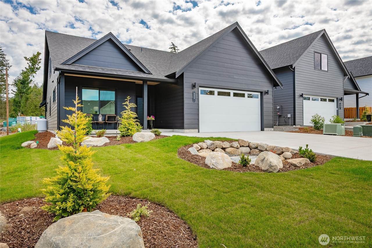 252 Sweet Gum Drive - Photo 1