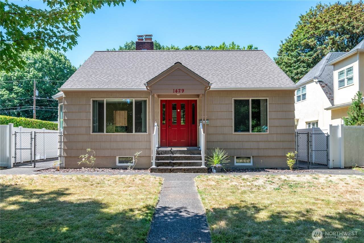 1429 21st Avenue - Photo 1