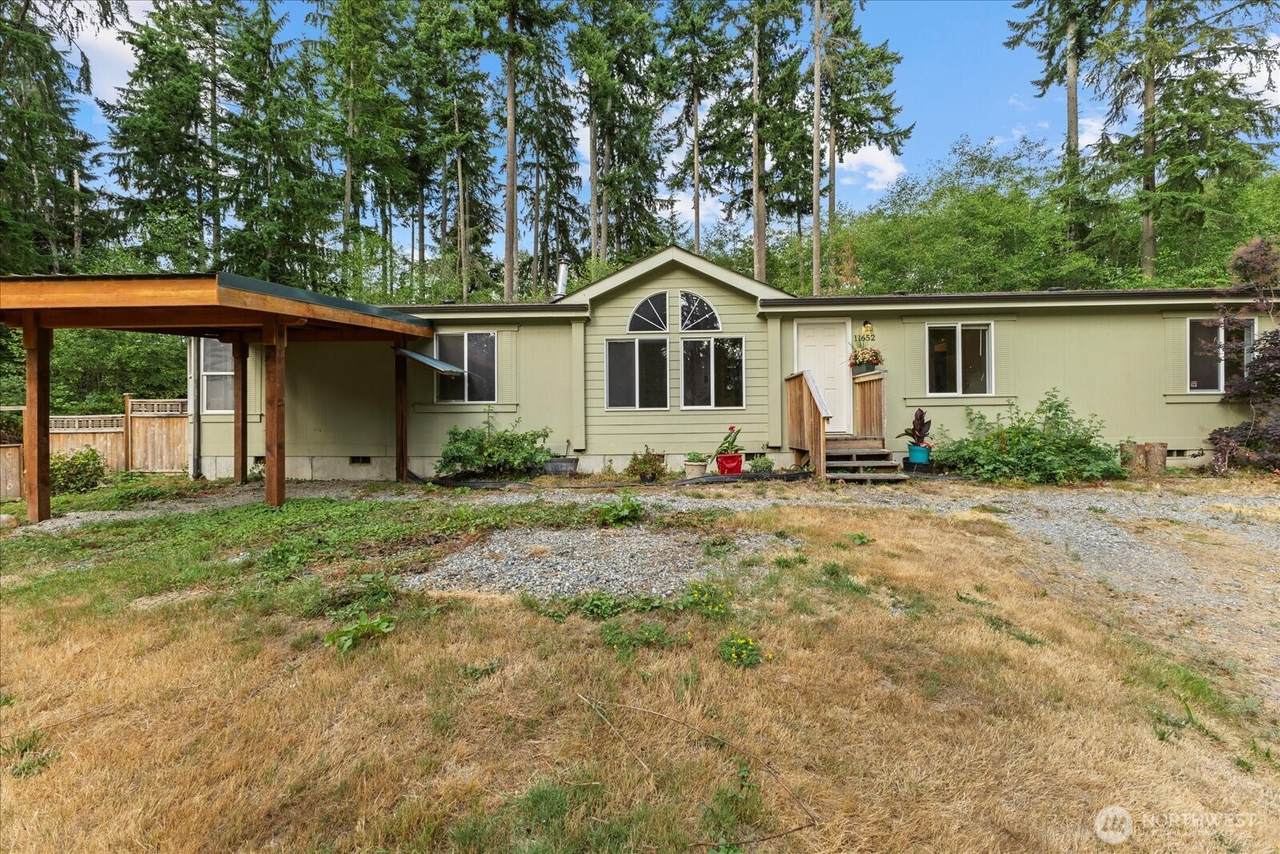 11652 State Route 525 - Photo 1