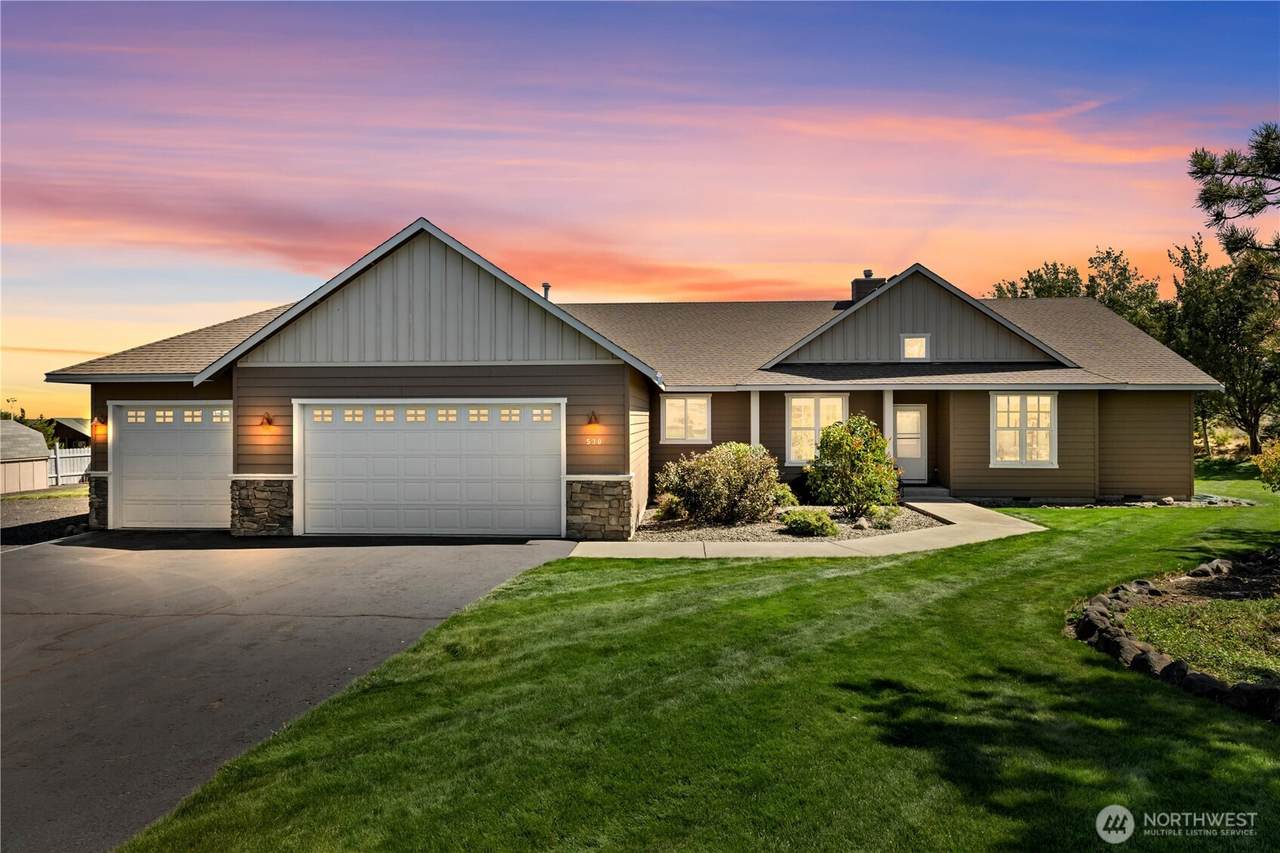 530 Meadow View Drive - Photo 1