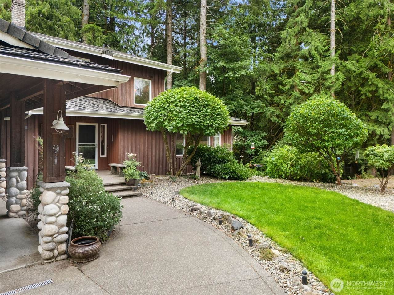 91 Westlake Drive - Photo 1