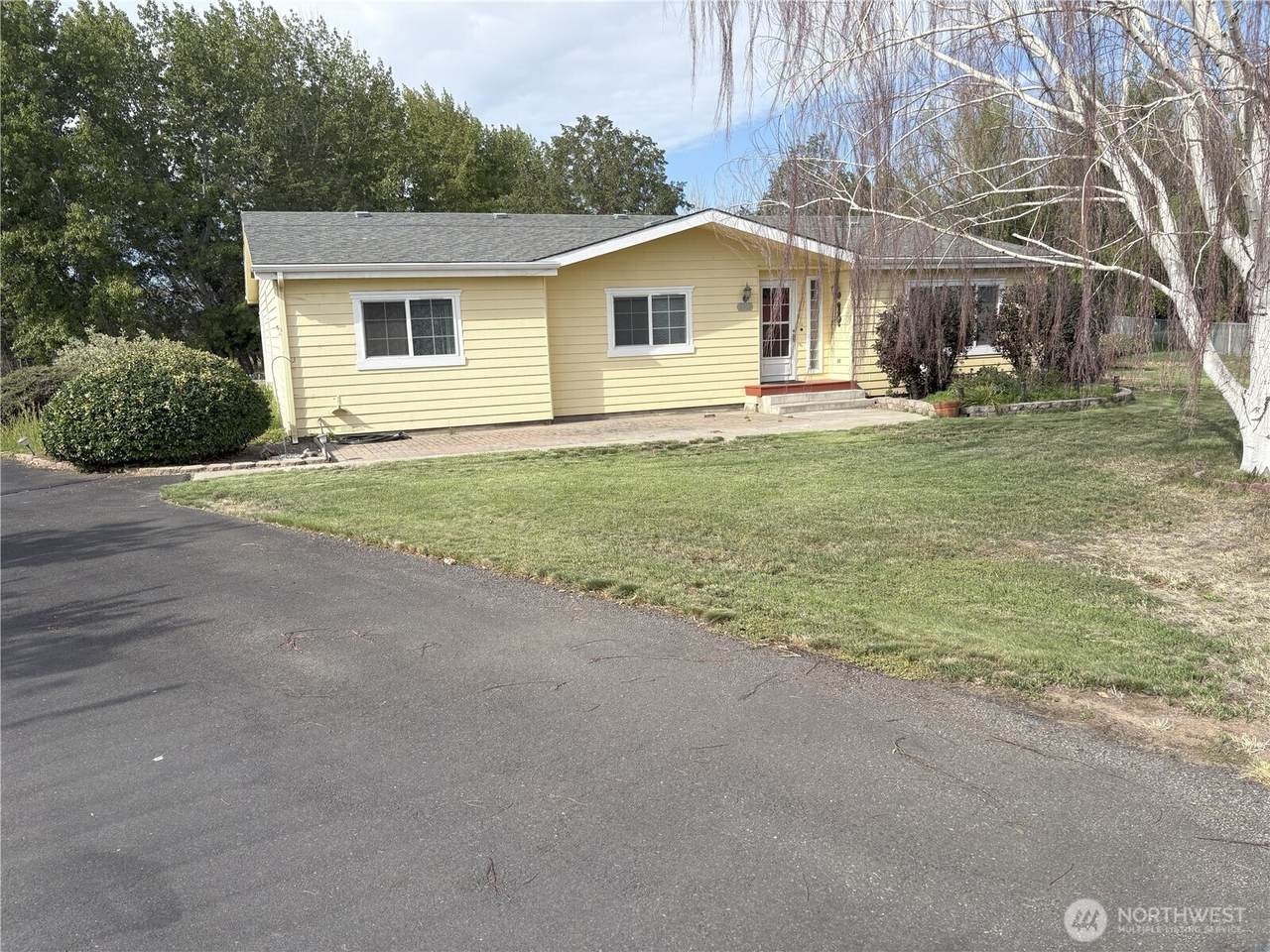 2305 Cherry Blossom Drive - Photo 1