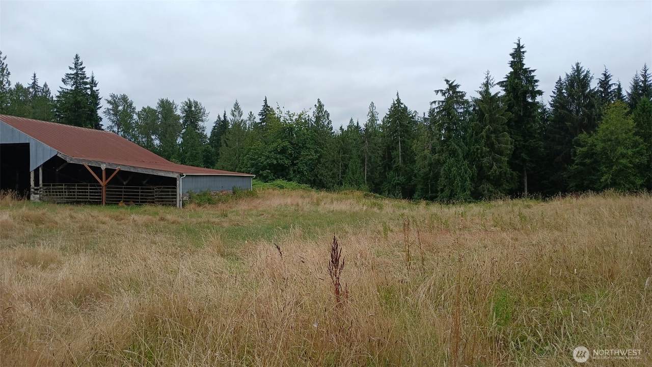 12400 212th Street - Photo 1