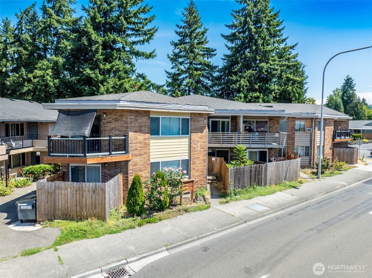 1202 Harvey Rd - Photo 1