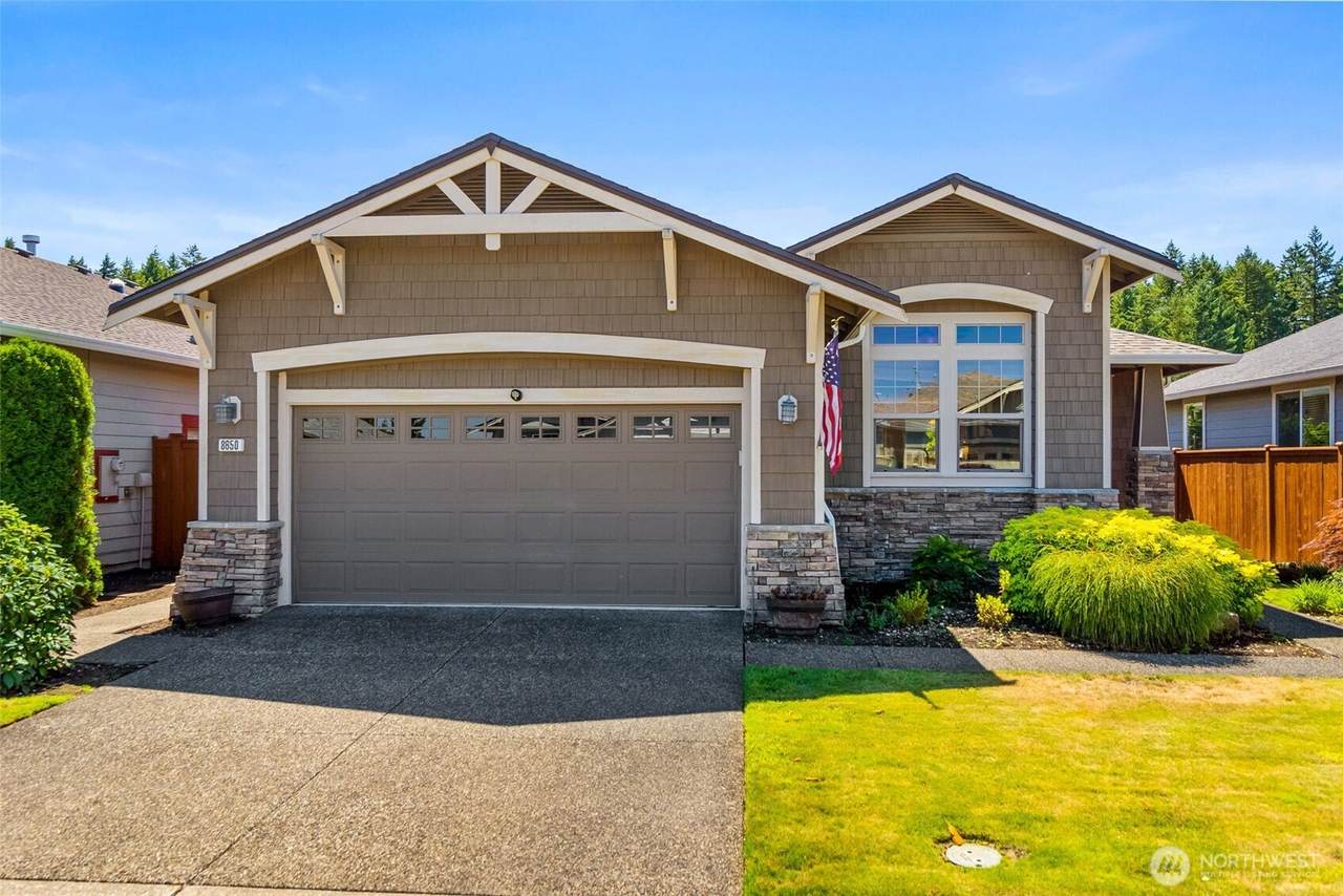 8650 Bainbridge Loop - Photo 1
