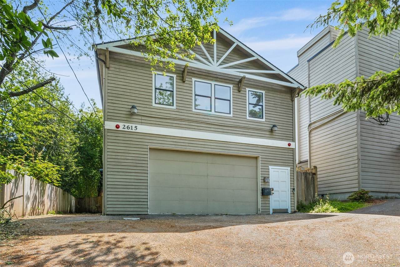 2615 113th Street - Photo 1