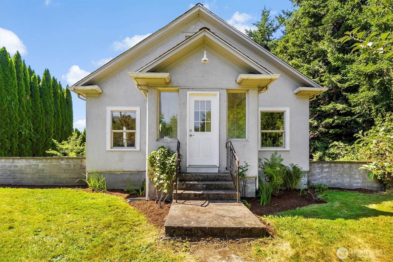 5947 Lawrence Road - Photo 1