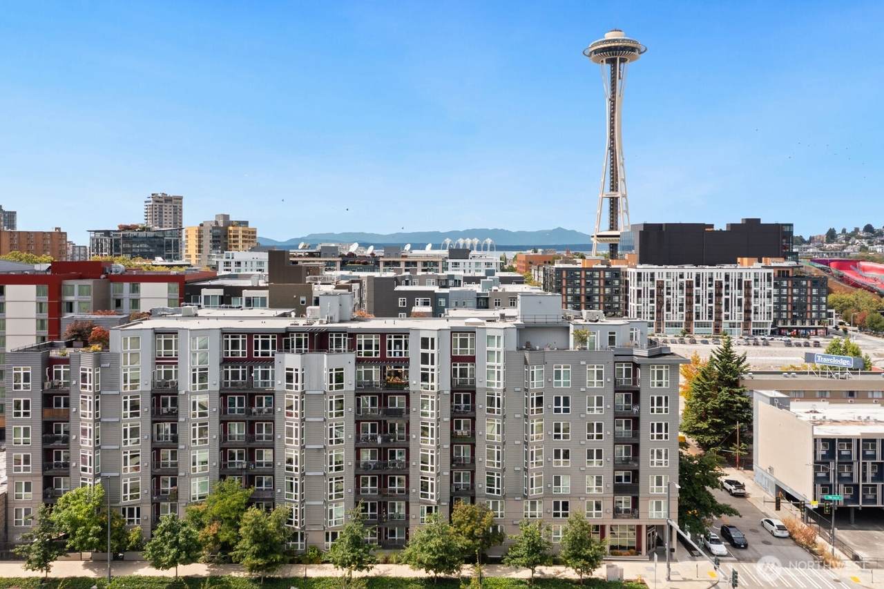 699 John Street - Photo 1