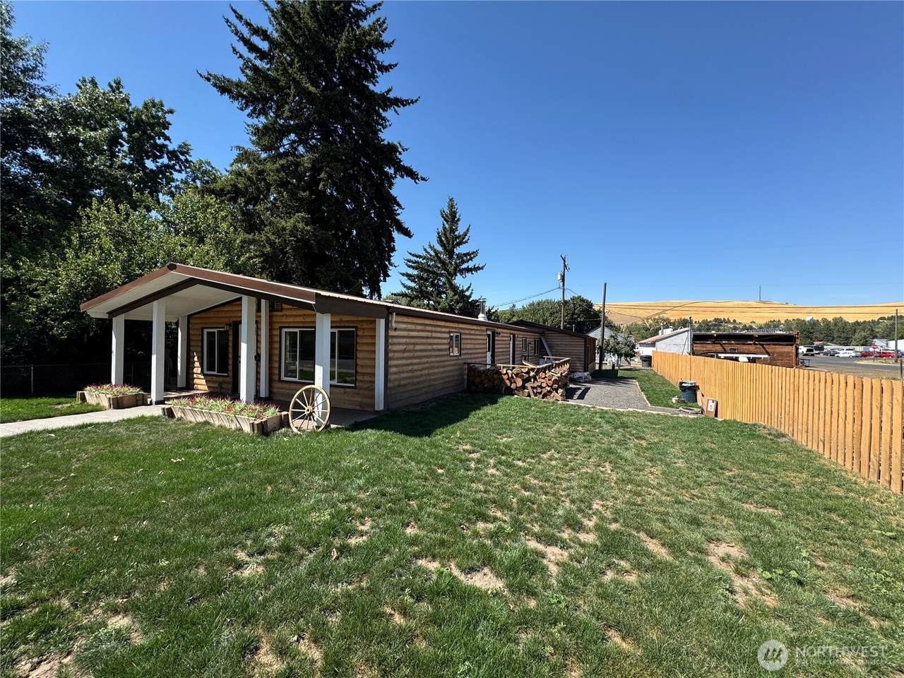 304 Clay Street - Photo 1