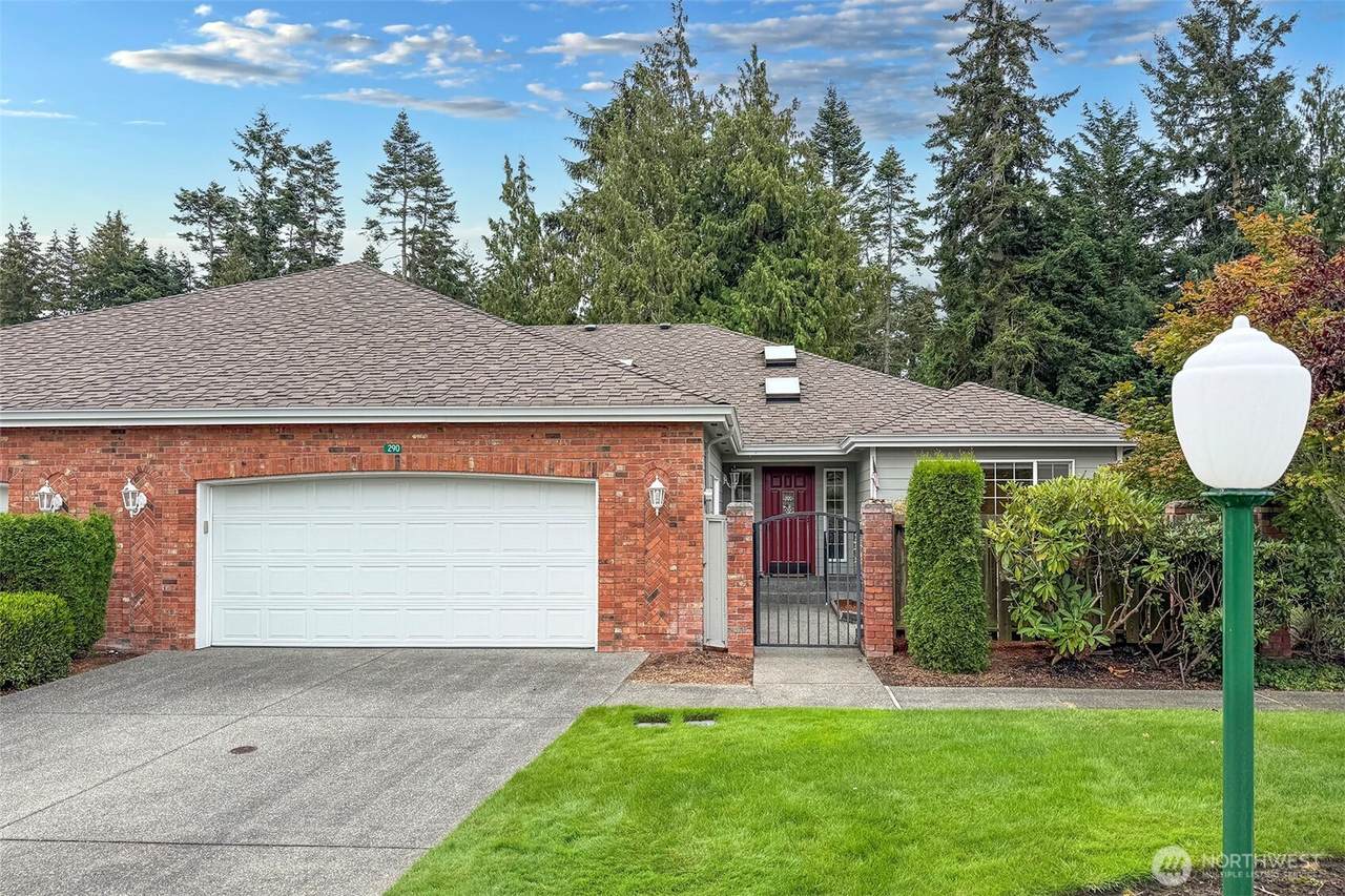 290 Foursome Drive - Photo 1