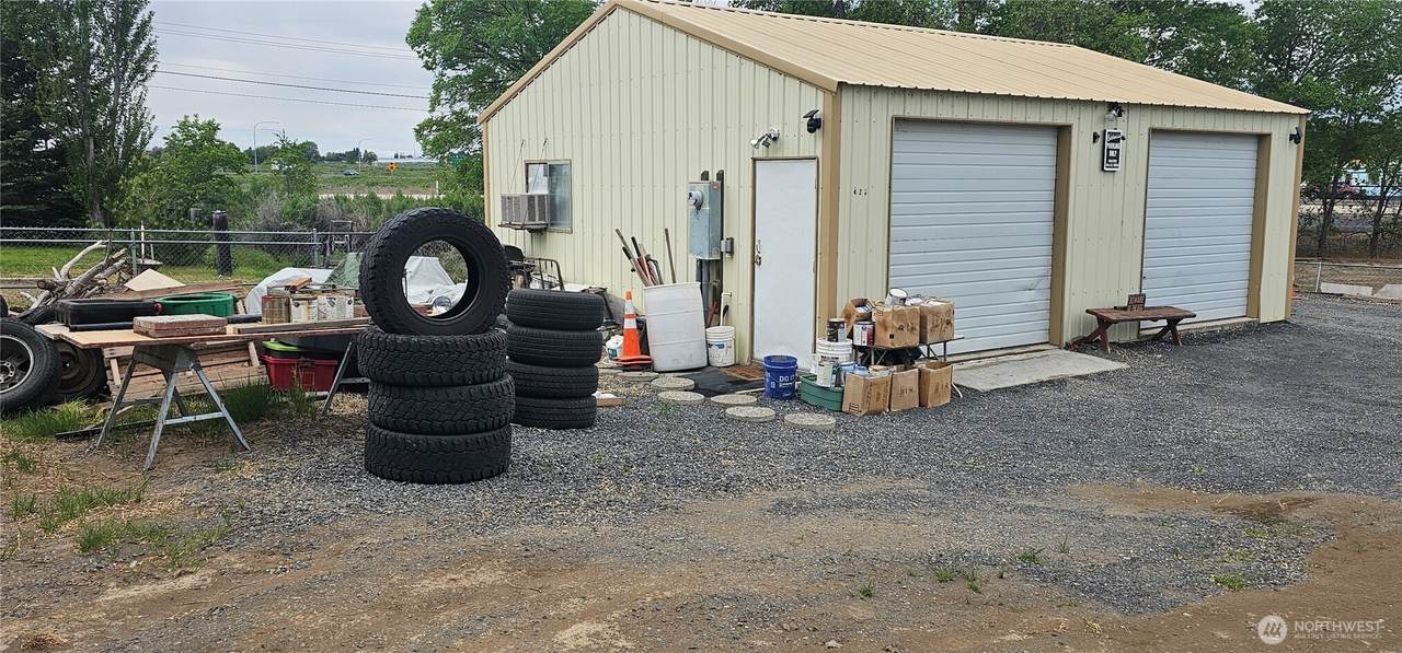 453 5th Avenue - Photo 1