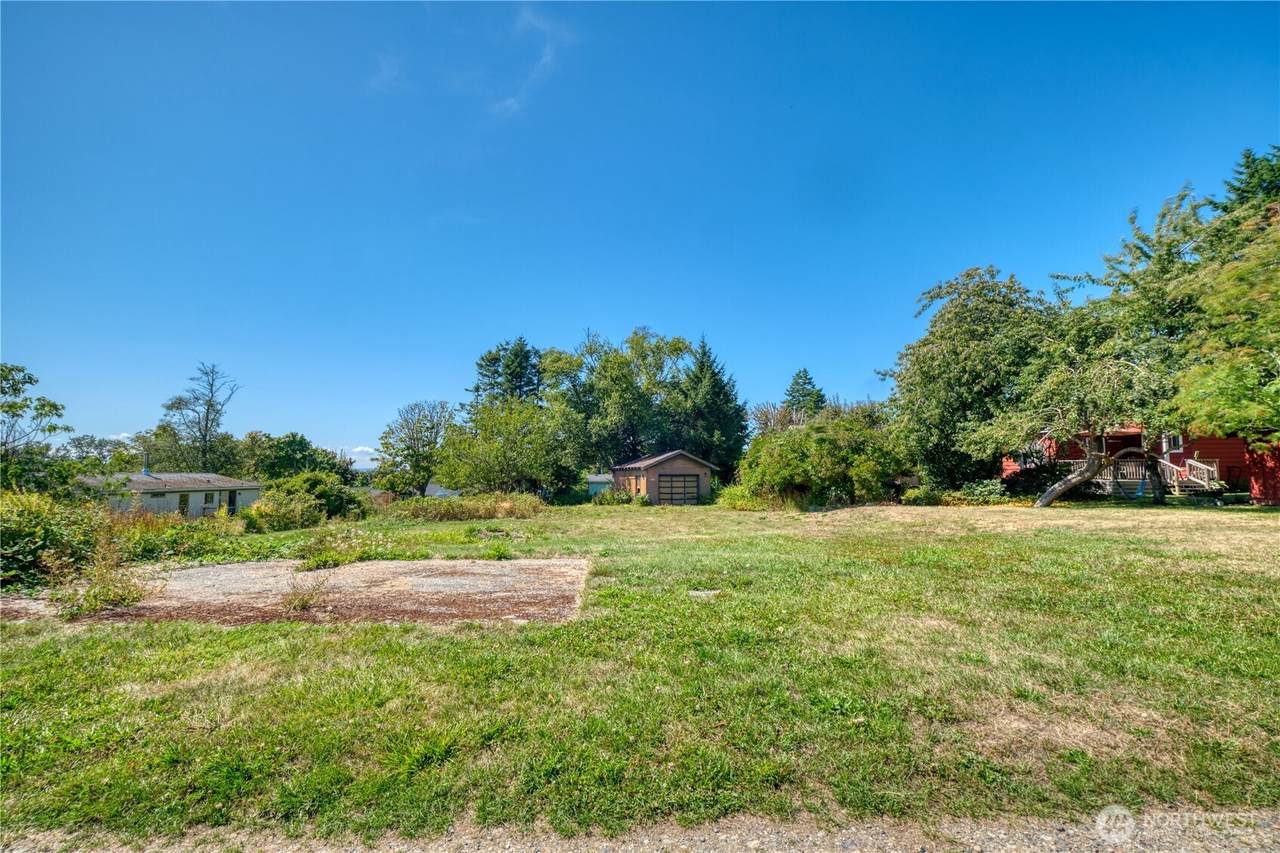 661 Driftwood Lane - Photo 1