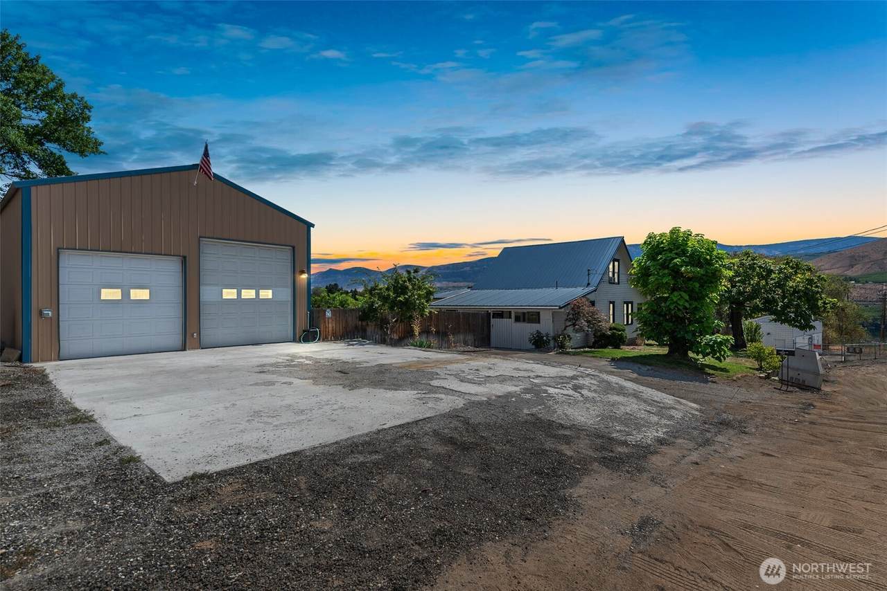 889 Kentucky - Photo 1