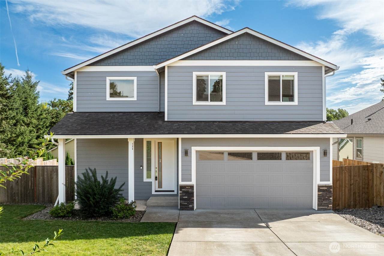 124 12th Way - Photo 1