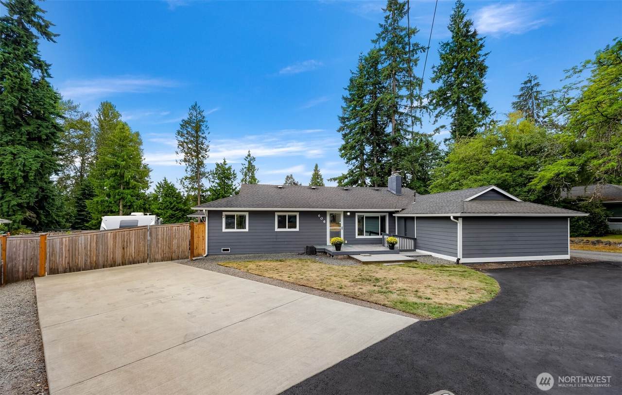 606 Morgan Road - Photo 1