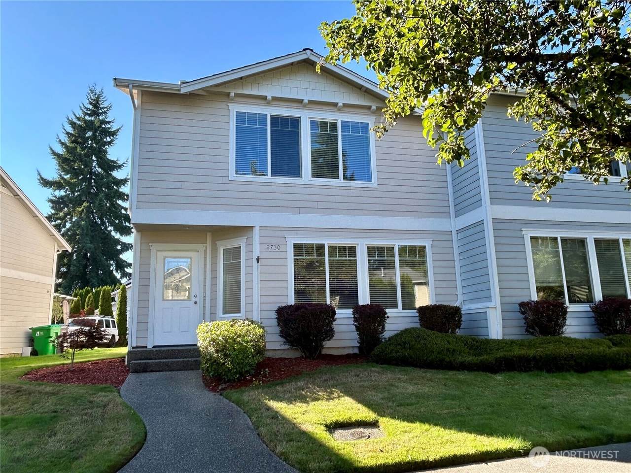 2730 10th Court - Photo 1