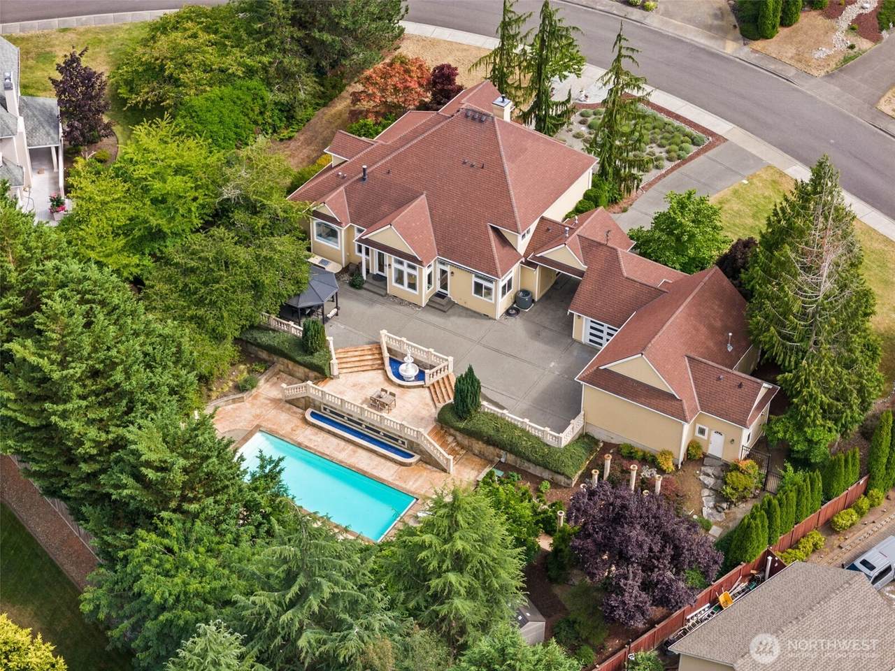 9032 22nd Way - Photo 1