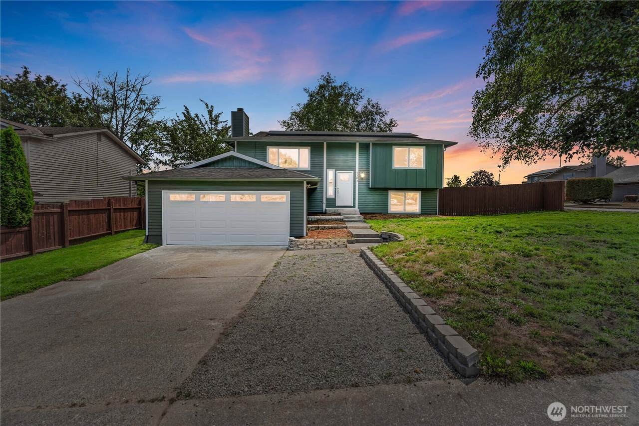 5302 34th Street Loop - Photo 1