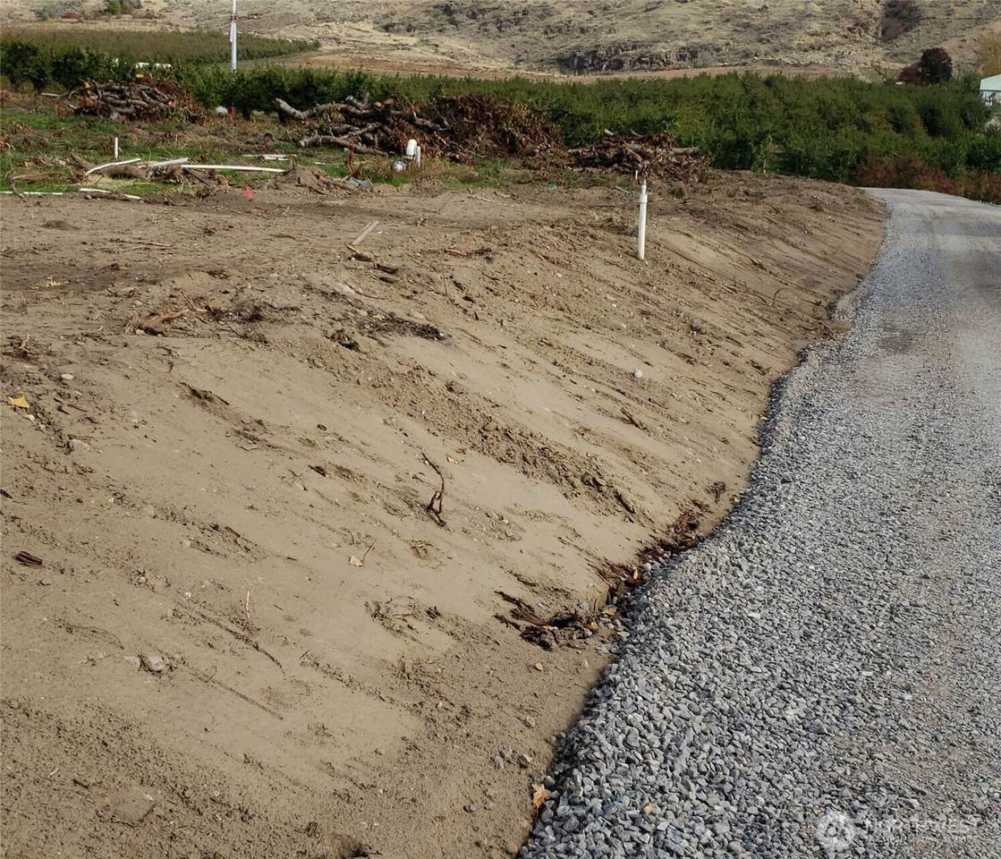 13512 Us Highway 2 - Photo 1