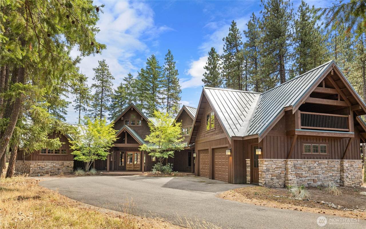 930 Coal Mine Way - Photo 1