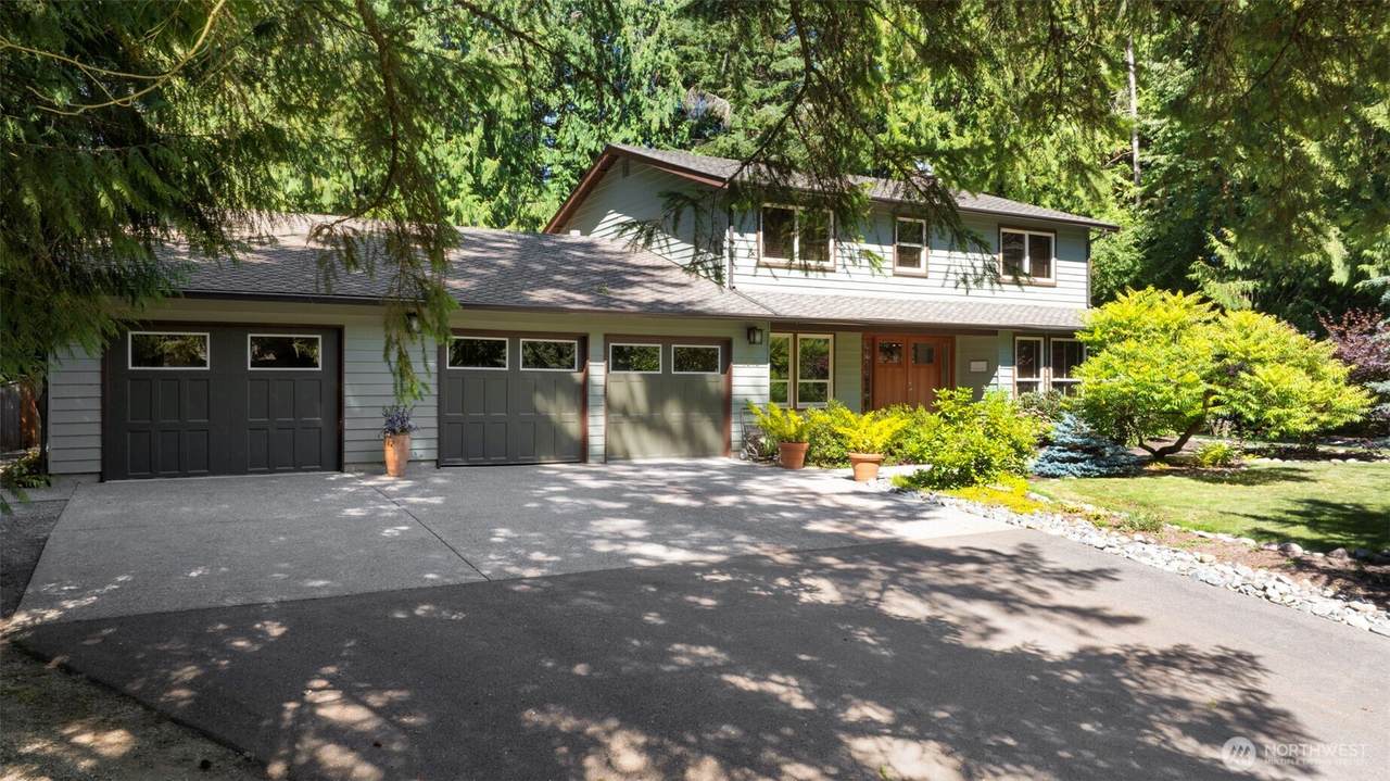 4619 136th Place - Photo 1