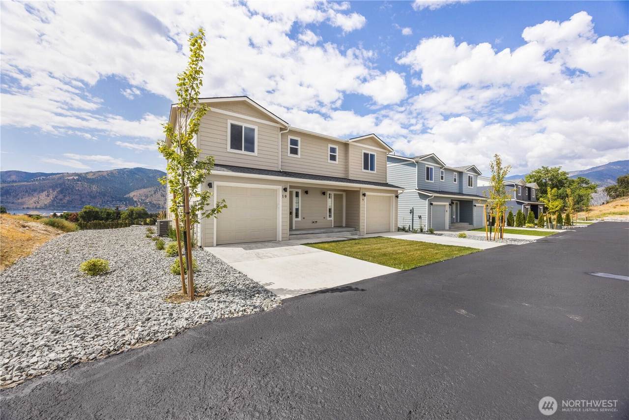 51 Phoebe Lane - Photo 1