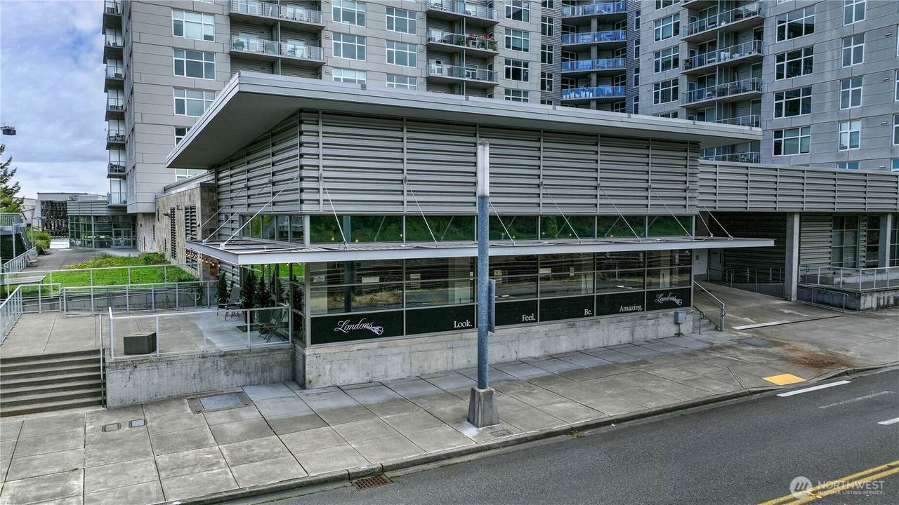 1515 Dock St - Photo 1