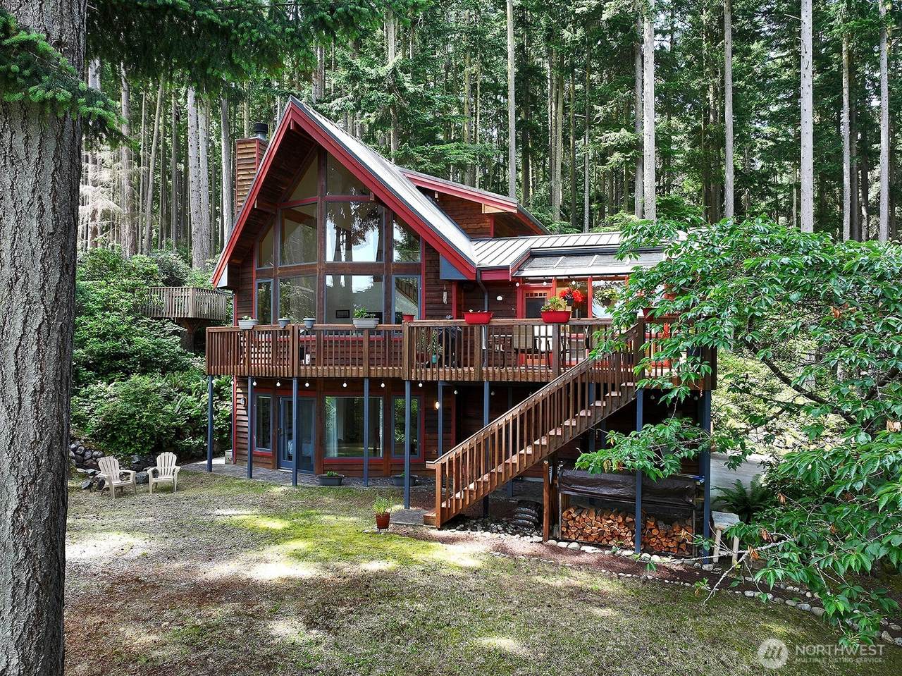 635 Indian Hill Road - Photo 1