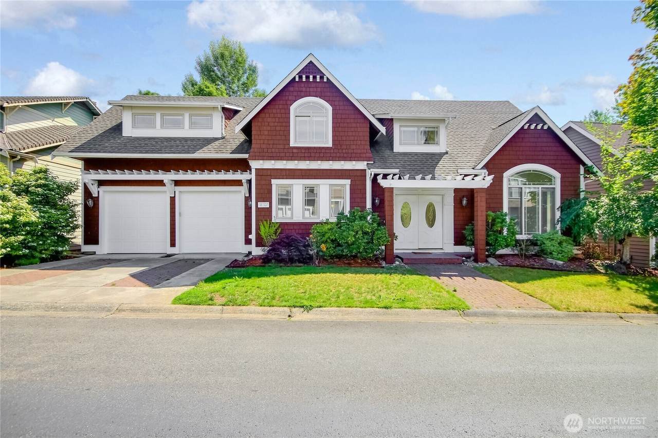 18307 92nd Avenue - Photo 1