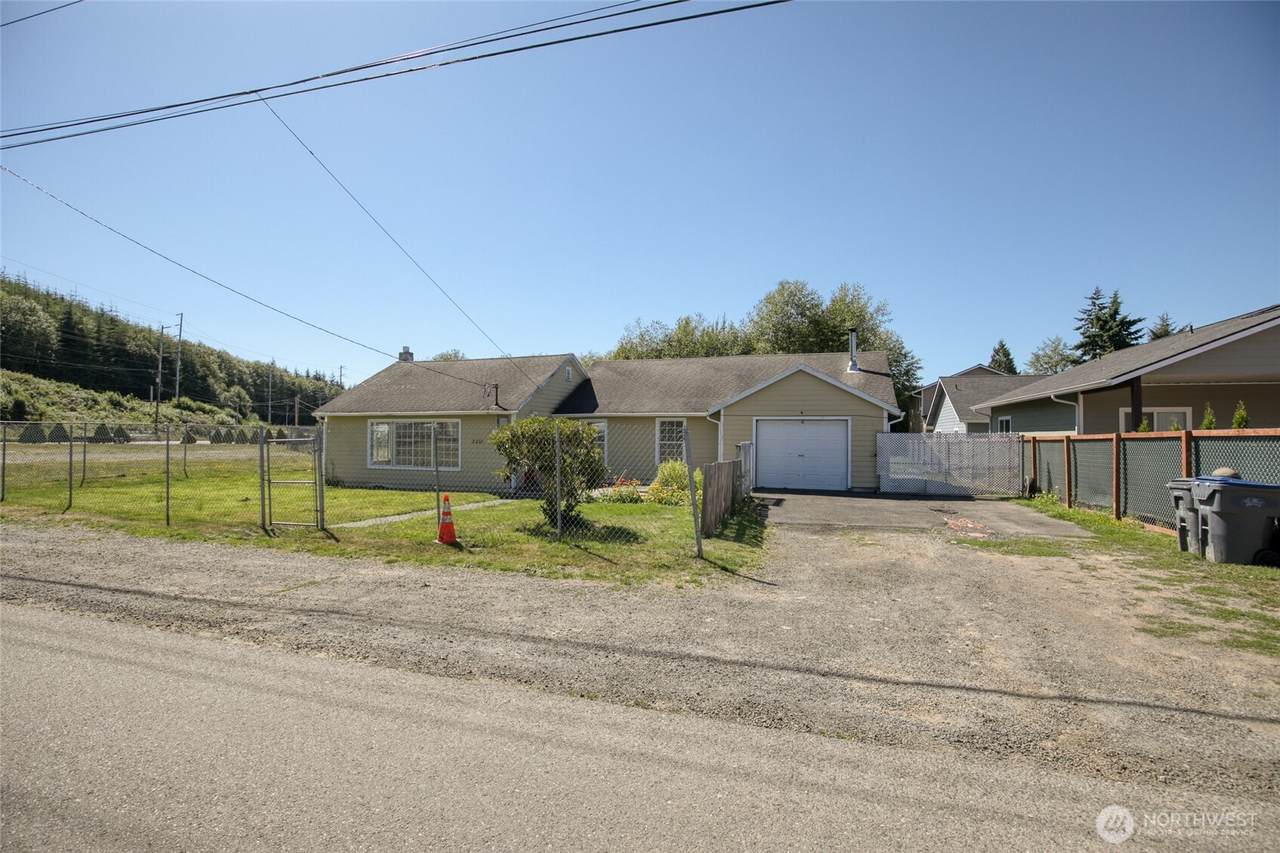 2001 Coolidge Street - Photo 1