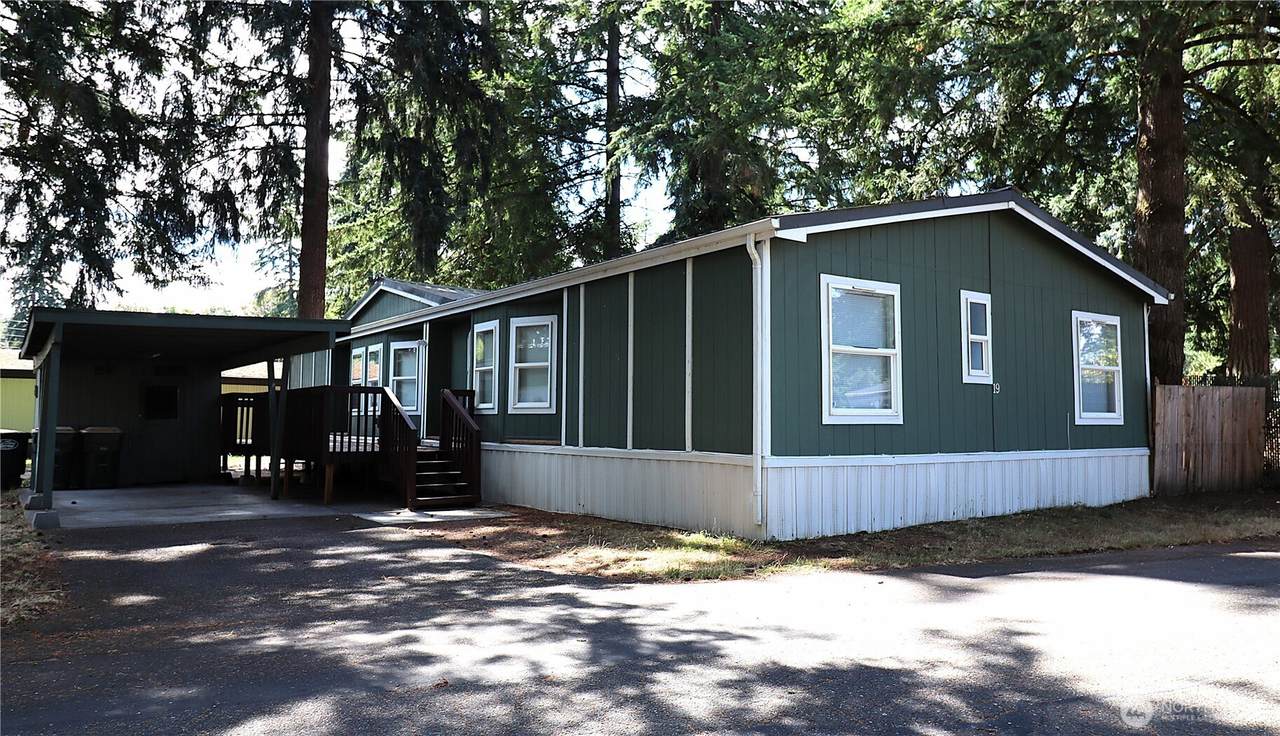 7138 Englewood Drive - Photo 1