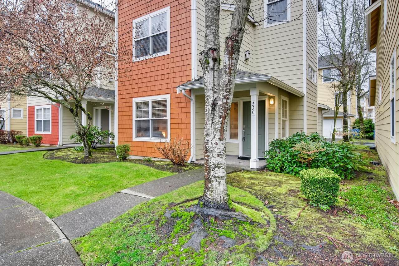 530 224th Place - Photo 1