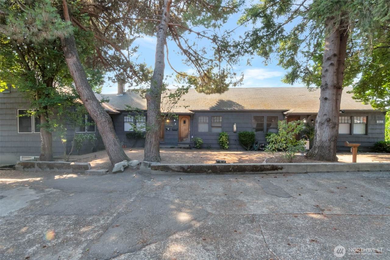 2135 4th Street - Photo 1