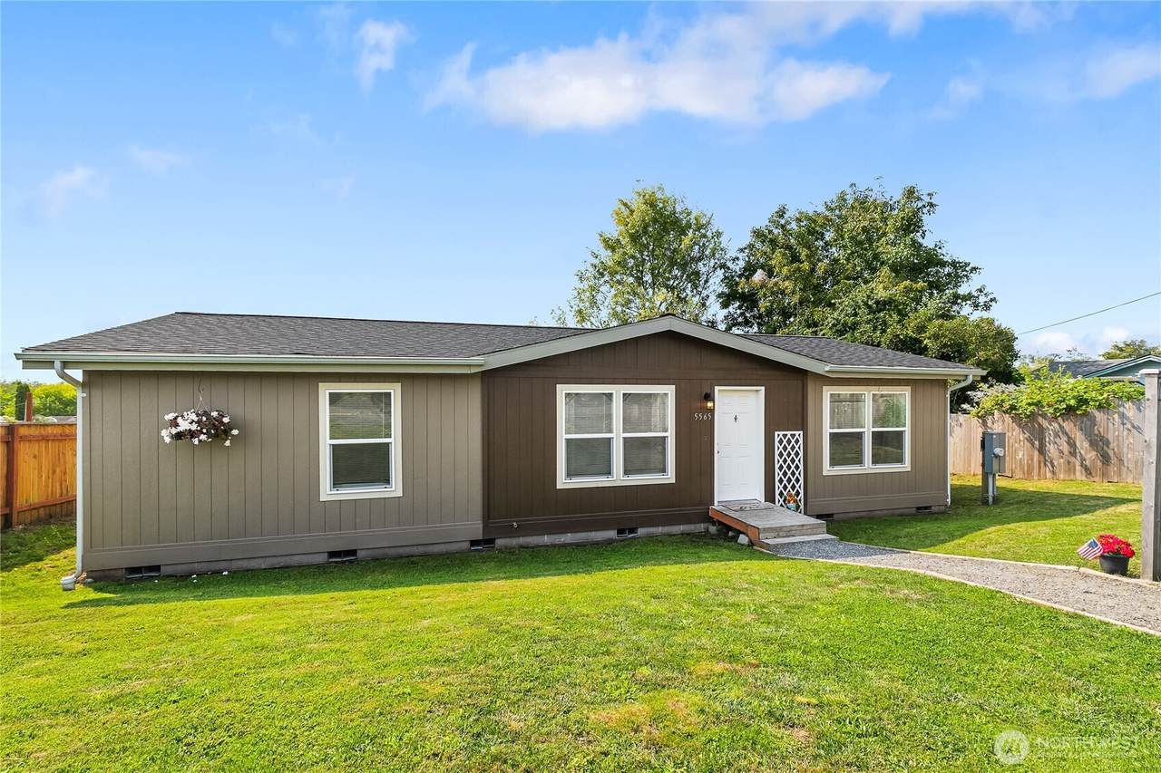 5565 Hillvue Road - Photo 1