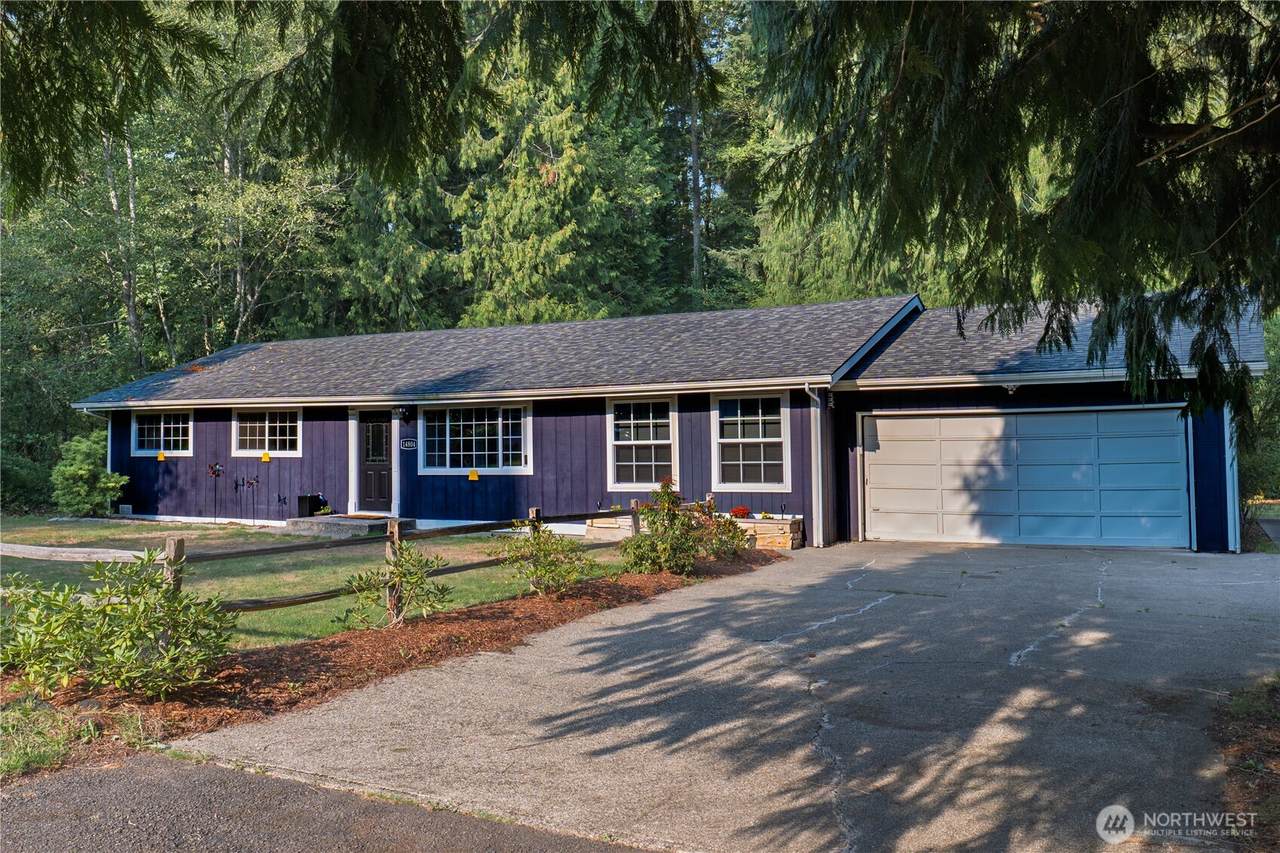 14804 206th Avenue - Photo 1