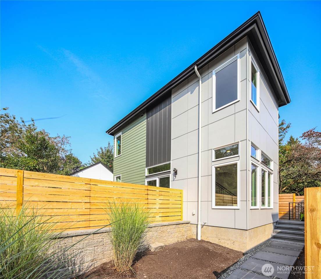 12037 C Fremont Avenue - Photo 1