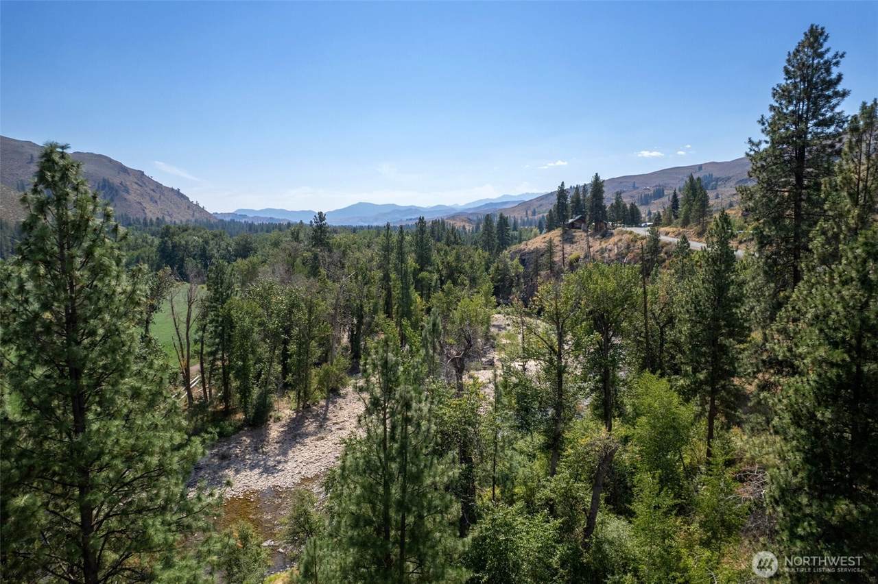 600 West Chewuch Road - Photo 1