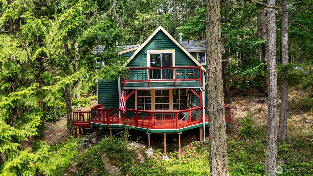 1026 Chinook Way - Photo 1