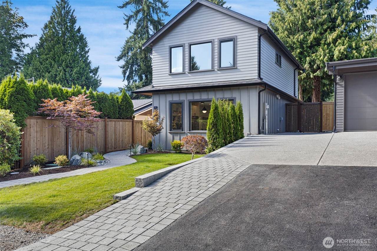 10168 112th Place - Photo 1