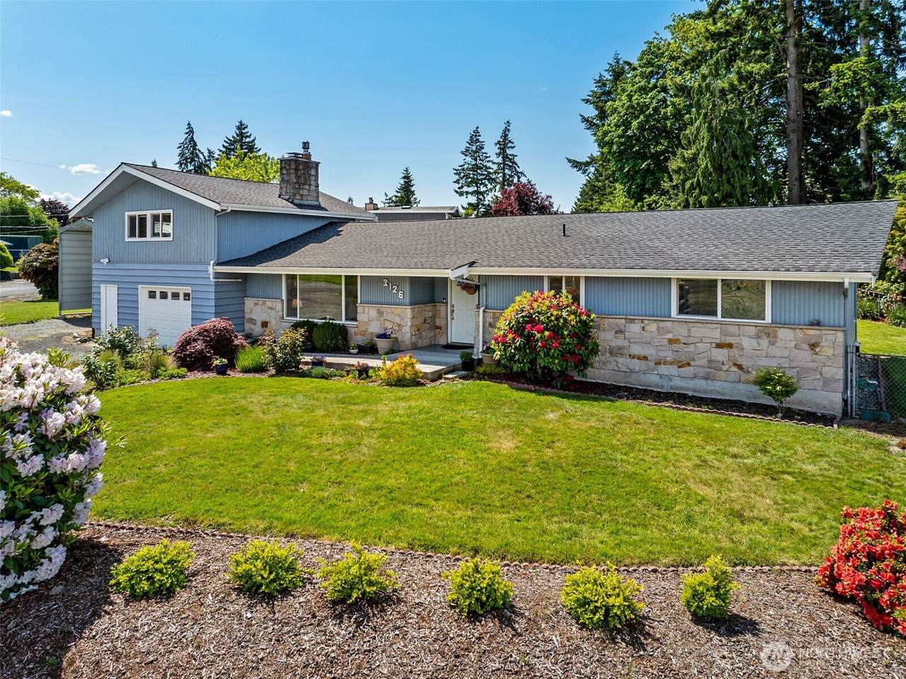 3126 100th Ave East - Photo 1