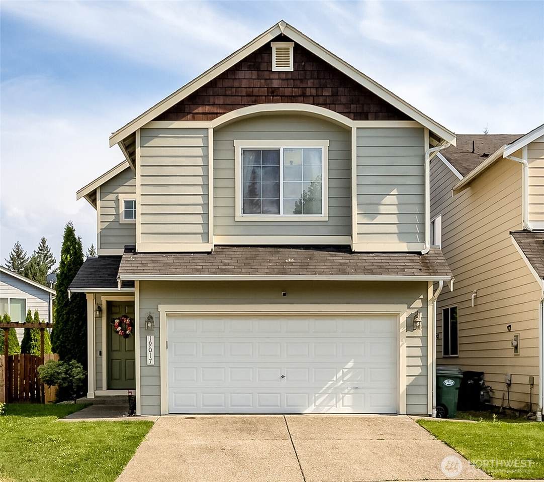 19017 96th Avenue Ct - Photo 1